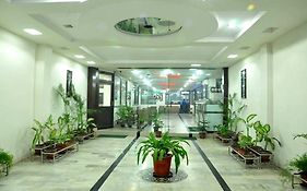 Hotel Daawat Palace Agra